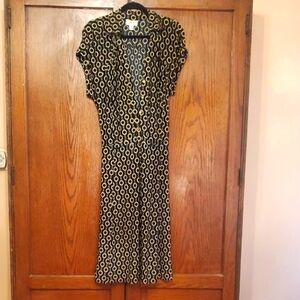TALBOTS SIZE 20 Elegant Black and Gold Patterned Dress